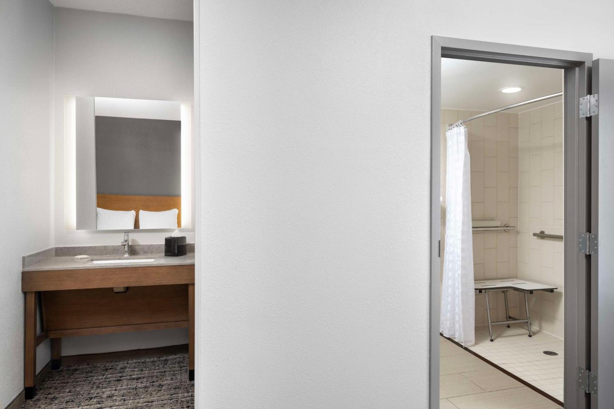 ไฮแอท เพลซ แชนทิลลี ดัลเลส แอร์พอร์ต เซาท์ Hotel ชานทิลลี ภายนอก รูปภาพ